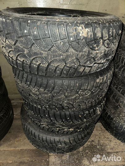 Continental Conti4x4IceContact 5/6 R17