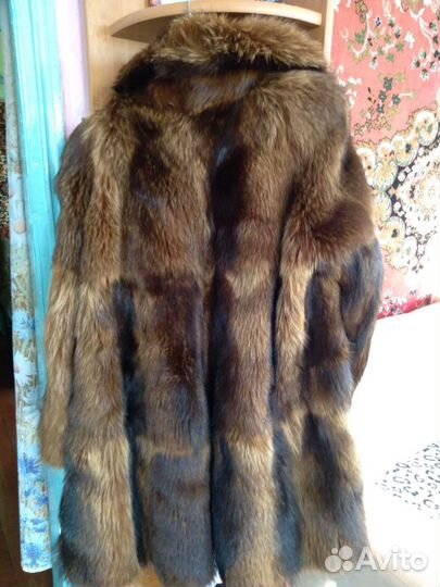 Шуба из енота