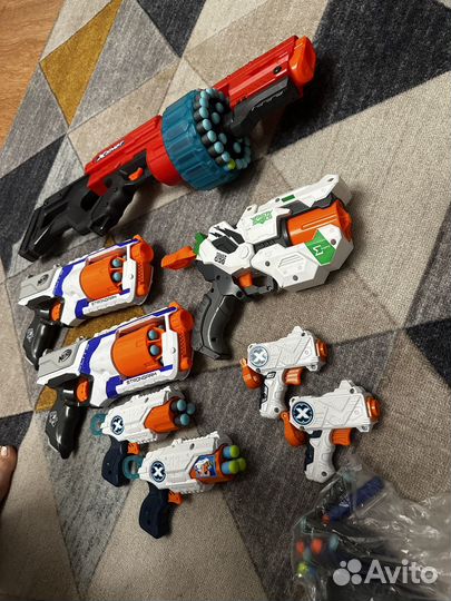 Игрушки для мальчика.Бластер nerf,xhot
