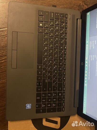 Ноутбук hp 250 g7