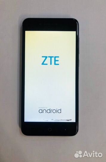 ZTE Blade A610, 8 ГБ