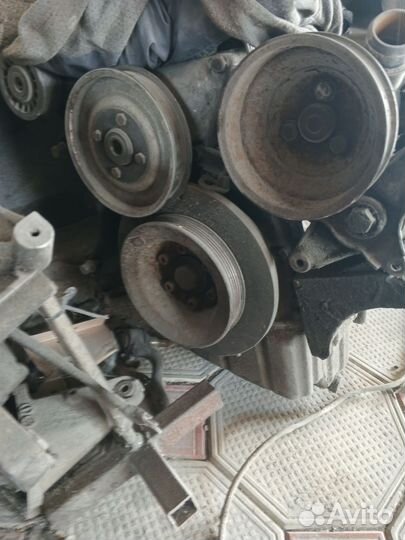 Двигатель на mercedes 124