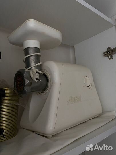 Мясорубка электрическая