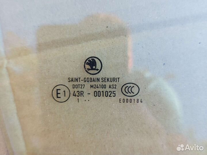 Стекло переднее правое Skoda Fabia 2 5j0845022g