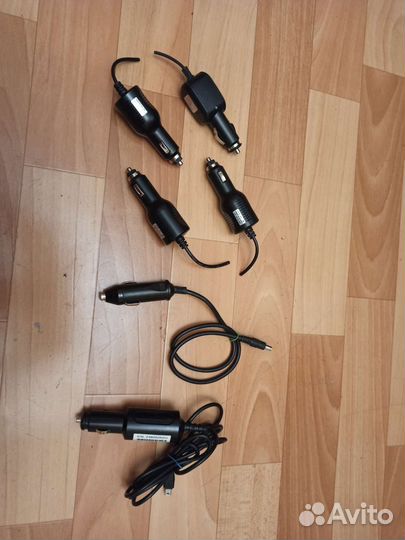 Автомобильное зарядное устройство для ноутбука