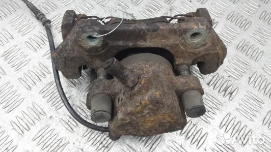 Суппорт тормозной передний правый mercedes benz E