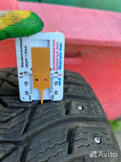 Michelin X-Ice North 3 215/55 R17 98T