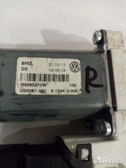 Моторчик стеклоочистителя задний Volkswagen Tiguan