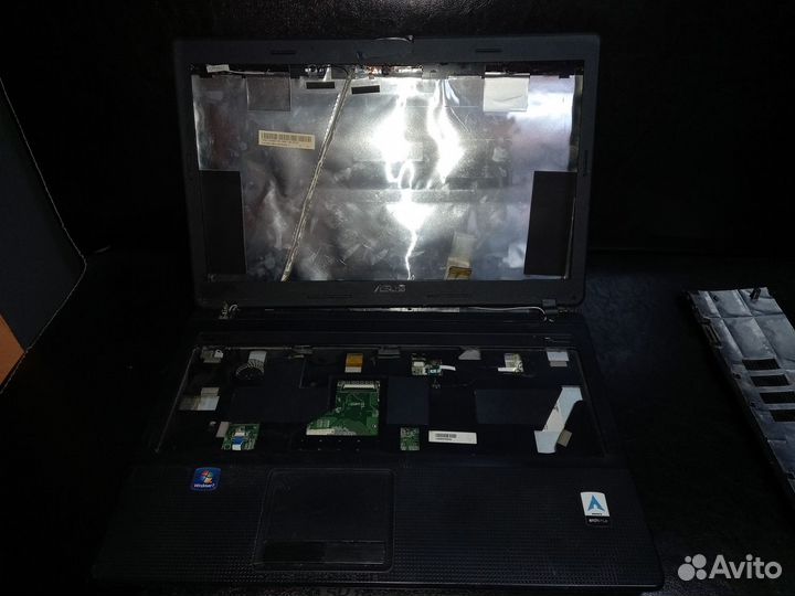 Корпусные детали ноутбуков