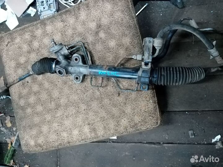 Рейка рулевая на Киа Каренс 2004 год