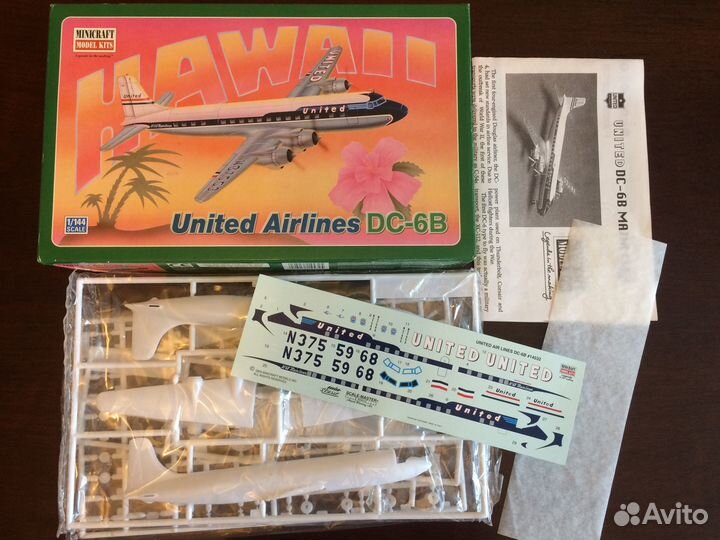 Сборная модель самолёта DC-6B 1/144 Minicraft