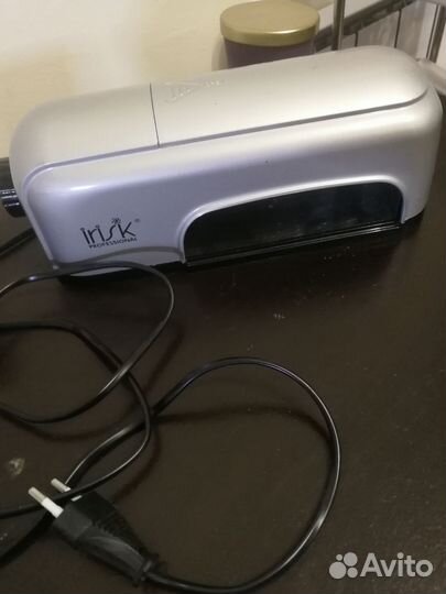 Ультрафиолетовая лампа для маникюра