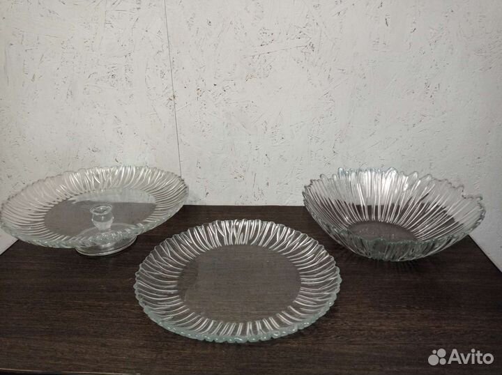 Праздничный набор посуды