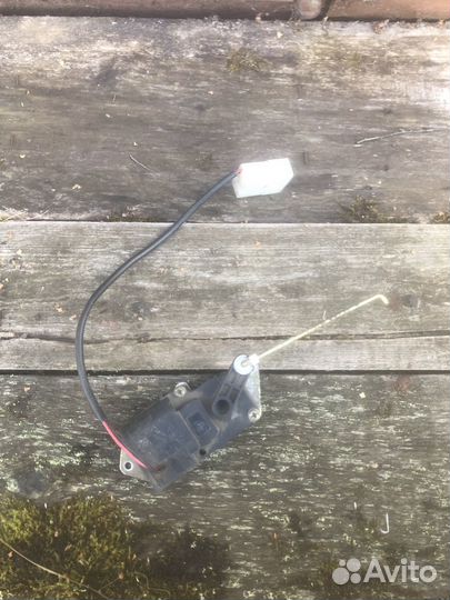 Моторчик заслонки печки lifan breez 520