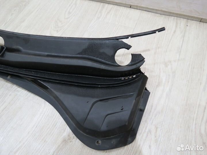 Жабо Hyundai Solaris 2