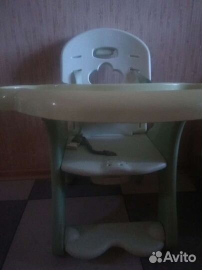 Обеденный столик-стульчик