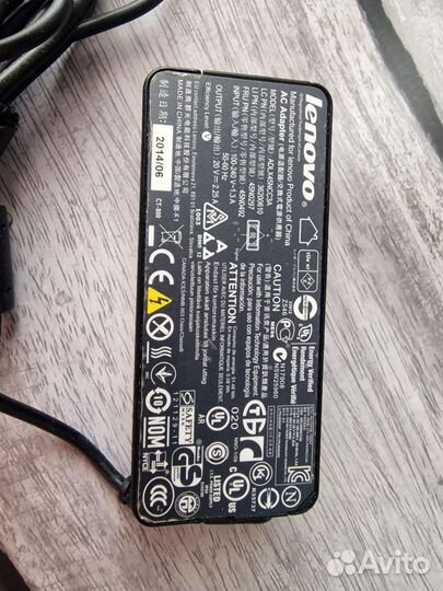 Блок питания для ноутбука Lenovo прямоугольная