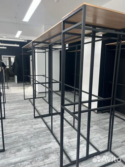 Стойка напольная для магазина