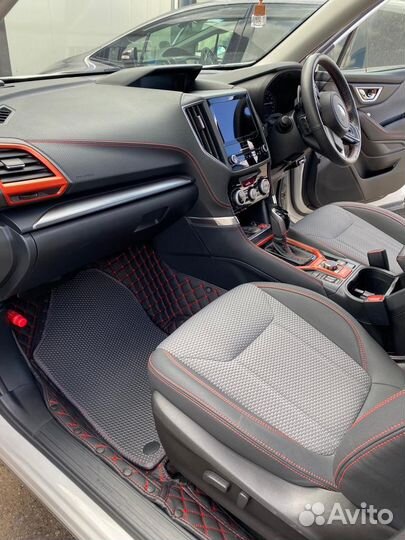 Коврики из экокожи в салон Subaru Rorester SK