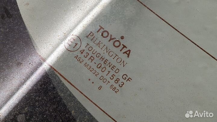 Крышка багажника Toyota Auris E15