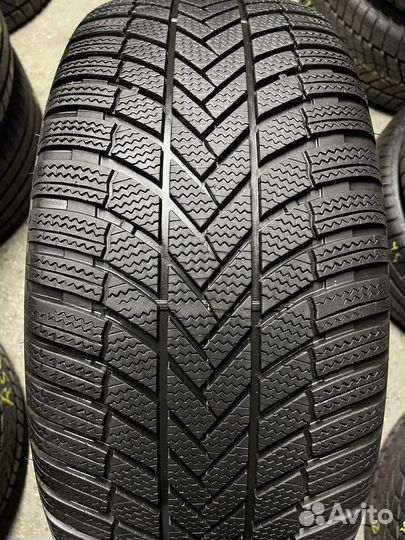Bridgestone Blizzak LM-005 285/40 R21 109V