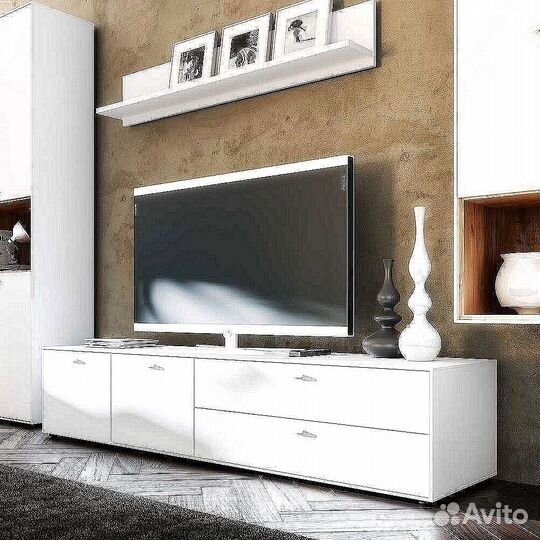 Комод в гостиную