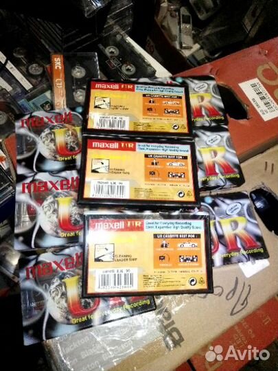Аудиокассеты новые запечатанные разные