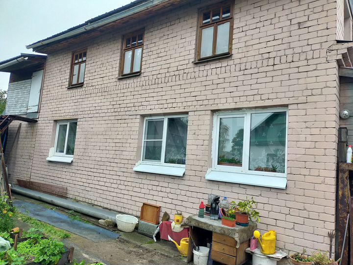 Дом 165,7 м² на участке 5,6 сот.