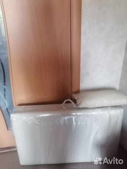 Продам кушетку