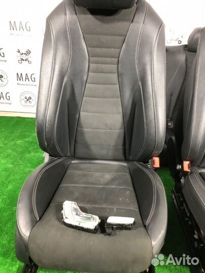 Сиденья комплект Mercedes-Benz E 213 654.920 2018