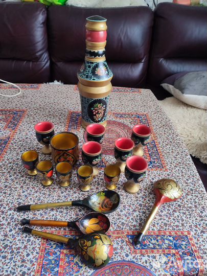 Пoсудa хoхлoмaдеревянная вpемён cсcрpучная pос