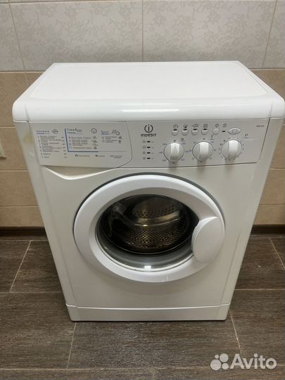 Стиральная машина indesit 5кг