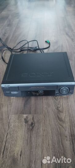 Видеомагнитофон sony SLV-XA37SG