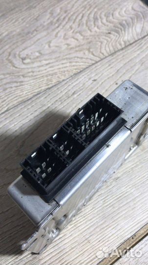 Блок управления раздаточной коробки Land Rover Di