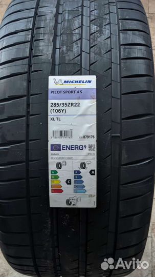 Michelin Pilot Sport 4 S 315/30 R22