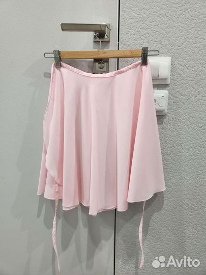 Костюм гимнастический, р-р 40