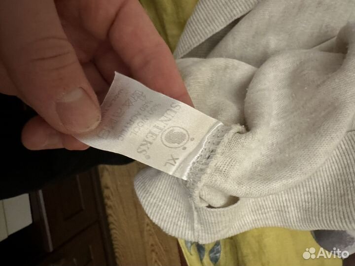 Свитер из шерсти