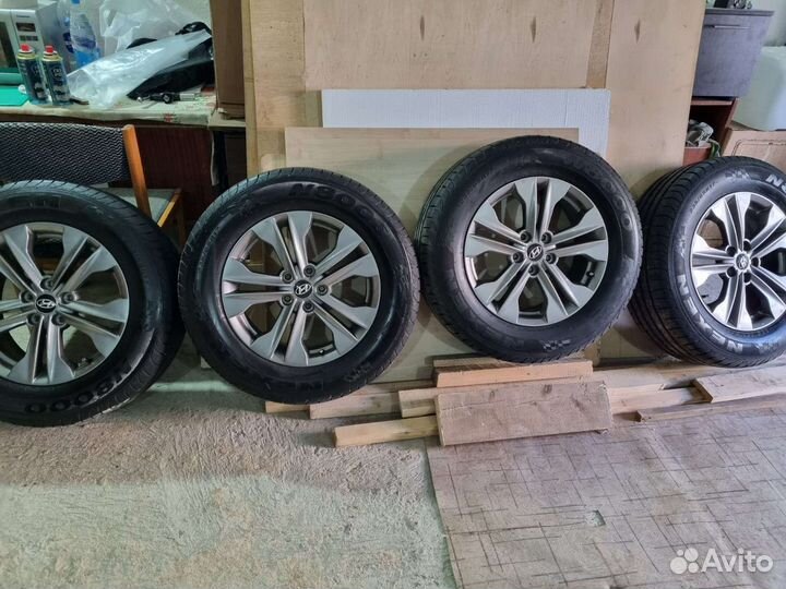 R17 Nexen N8000 235/65, PCD 5x114.3 DIA 67.1