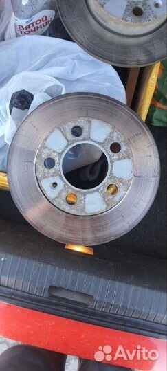 Задние тормозные диски skoda octavia a4