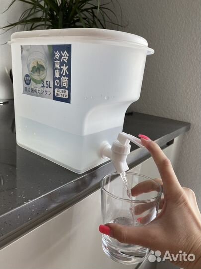 Лимонадница с краном, контейнер для напитков