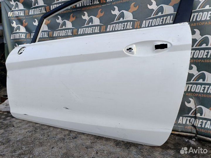 Дверь передняя левая Ford Fiesta MK6 ugjc 2013