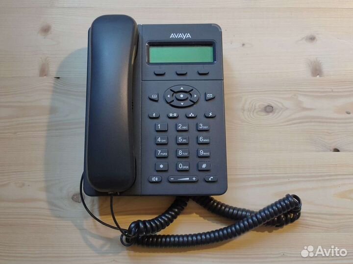 IP Телефон avaya E129