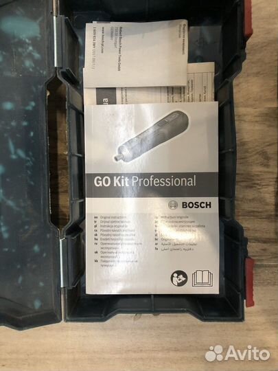 Аккумуляторная отвертка bosch go kit