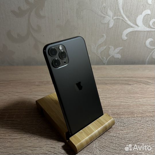 iPhone 11 Pro, 64 ГБ