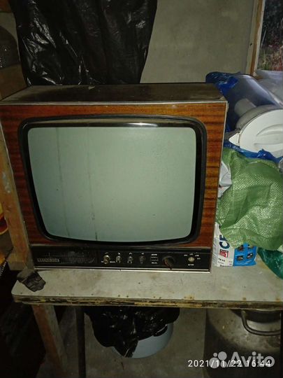 Телевизор