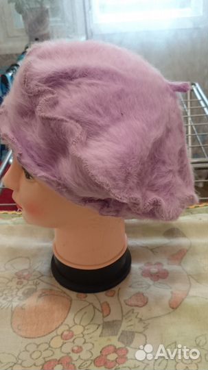Женские береты, шапки из ангорки (одним лотом)
