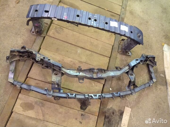 Панель передняя телевизор ford focus 2