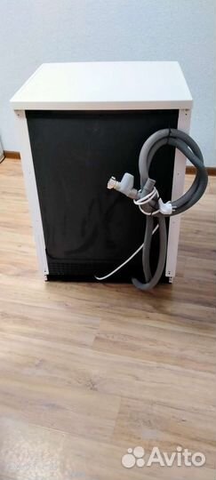 Посудомоечная машина бу, нет года ещё на горантии