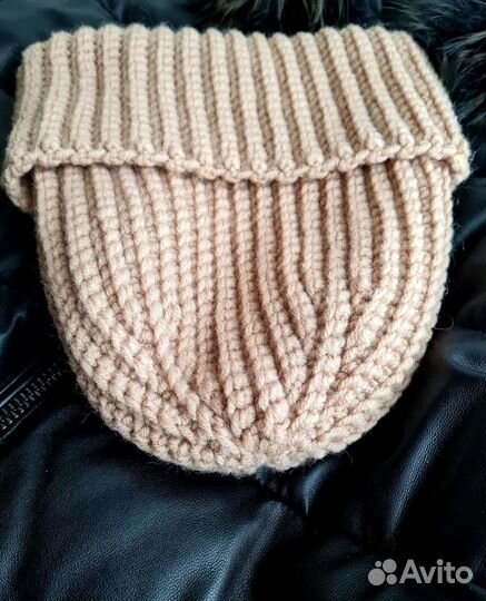 Шапка женская вязаная ручная работа
