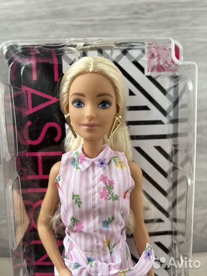 Кукла Barbie fashionistas 119 Милли